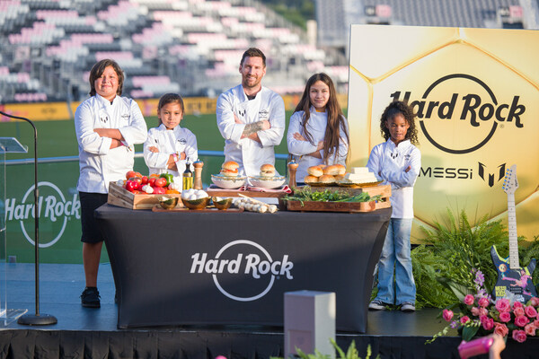 Hard Rock International and global brand ambassador, Leo Messi, announce their first-ever Messi menu for kids, “The Hard Rock Messi Kids Menu,” with help from Seminole Tribe of Florida and local South Florida community kids during the launch event at DRV PNK Stadium on October 2.