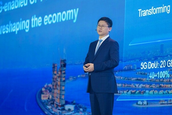 Li Peng shares five trends that will shape an intelligent digital future