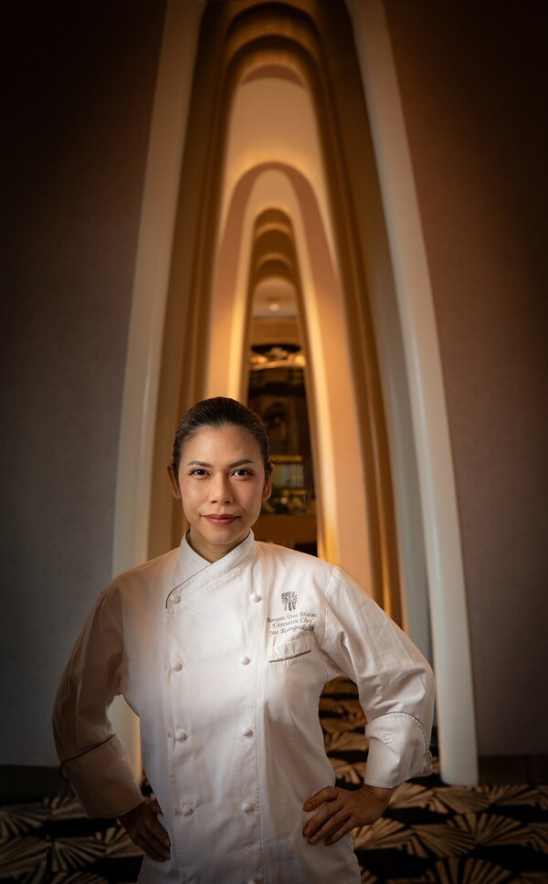 Chef Suraja “Jan” Ruangnukulkit, the innovative tour de force behind contemporary Thai Saffron in Macau, sets the stage for a 'first' in gastronomic pairings, as she collaborates with the talented Barry Quek of Whey Hong Kong, both One-Michelin-star luminaries.