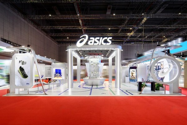 ASICS亚瑟士亮相第六届中国国际进口博览会