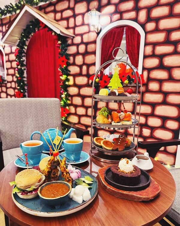Indulge in the festive high-tea set at Amaya Food Gallery.