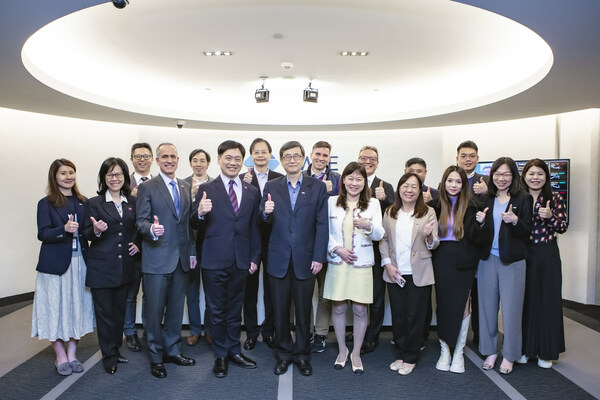 TIRI and 6 Foreign IR Association Representatives Visit Taiwan Stock Exchange(TWSE)