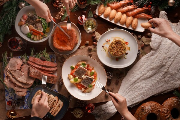 Christmas Lunch & Dinner Buffet at the all-new Andaz Kitchen