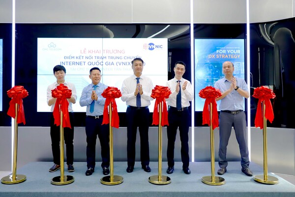 VNIX PoP Opening Ceremony at CMC Telecom DC Tan Thuan