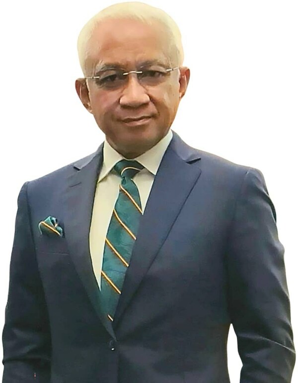 YBhg General Tan Sri Dato' Sri Hj Affendi bin Hj Buang RMAF (Retired)
