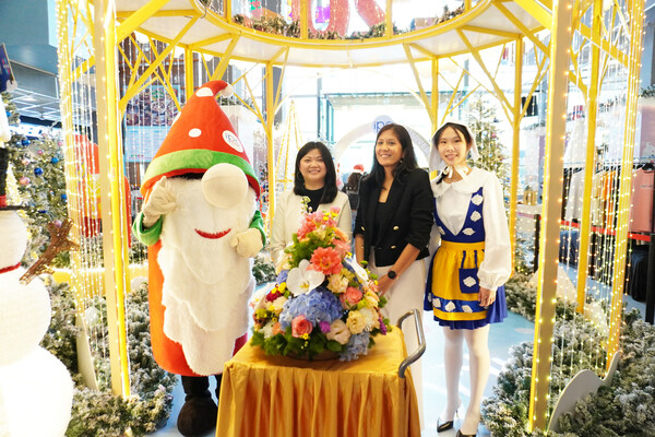 IPC Shopping Centre Celebrates 20 Years as Community's Home Away From Home, Unveils its Snow-Much-Fun 20versary Fest