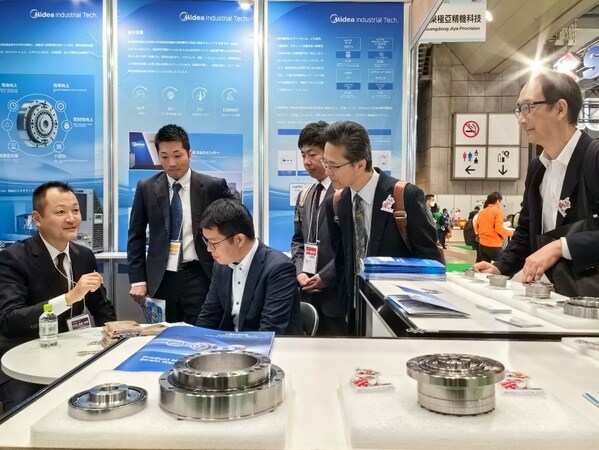 美的工業技術高性能諧波減速機亮相2023年東京國際機器人展覽會