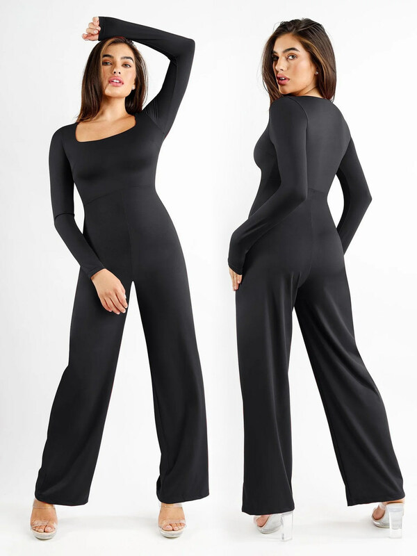 The jumpsuit you didn't know you needed by @popilush ! This is a