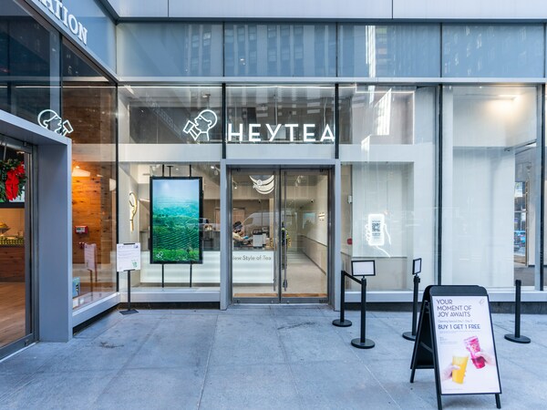 HEYTEA New York Store