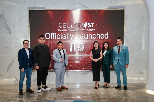 From left
1. Mr Tham Lih Chung - Group CEO of INCITE INNOVATIONS SDN BHD
2. Mr Kelvin Liew - CEO of CNB AMANAH
3. Dato' Lee - Founder of CNB AMANAH
4. Ms Angelina Tiah - CEO of 23 CENTRUY INTERNATIONAL LIFE SCIENCE CENTRE
5. Ms Moon Ong - COO of 23 CENTRUY INTERNATIONAL LIFE SCIENCE CENTRE
6. Mr Vincent Ong - Director of MCELLEX MANAGEMENT SDN BHD