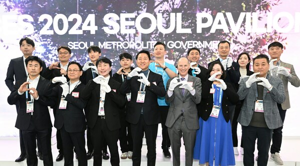 <div>Mayor Oh Se-hoon Heads to CES 2024 to Encourage Seoul Companies' Sales and Investment</div>