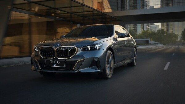 创新纯电动BMW i5长轴距版