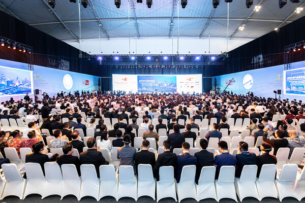 Shandong Heavy Industry - Weichai Power tổ chức Hội nghị đối tác toàn cầu lần thứ ba và Triển lãm sản phẩm mới Đông Nam Á (Jakarta)