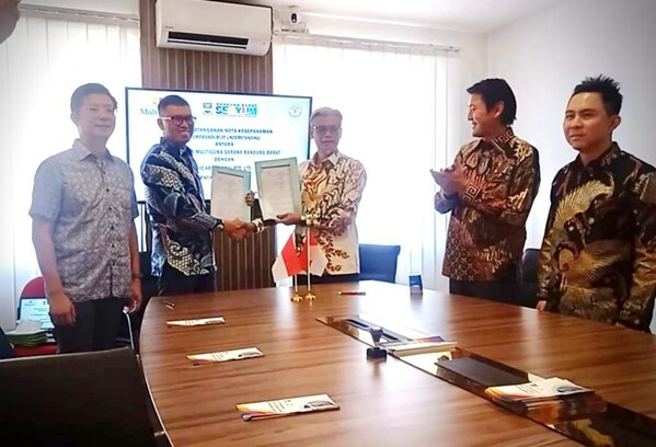 Signing of MOU between Bio Ark Global and BUMD PT Perdana Multi Sarana Bandung Barat (PMgs)