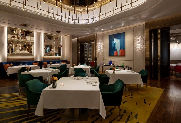 8½ Otto e Mezzo BOMBANA retaining its Five-Star restaurant rating for yet another year