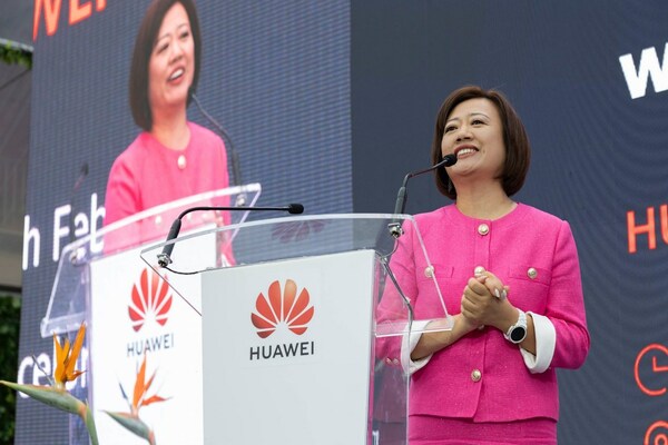 Jacqueline Shi, President of Huawei Cloud Global Marketing and Sales Service (PRNewsfoto/HUAWEI CLOUD)