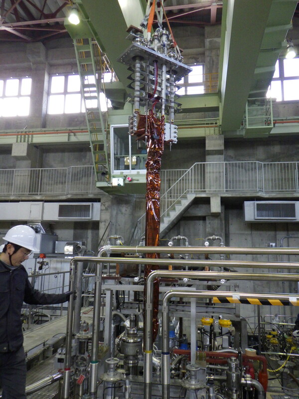 Test facility Installation of the HTS Cable into testing apparatus