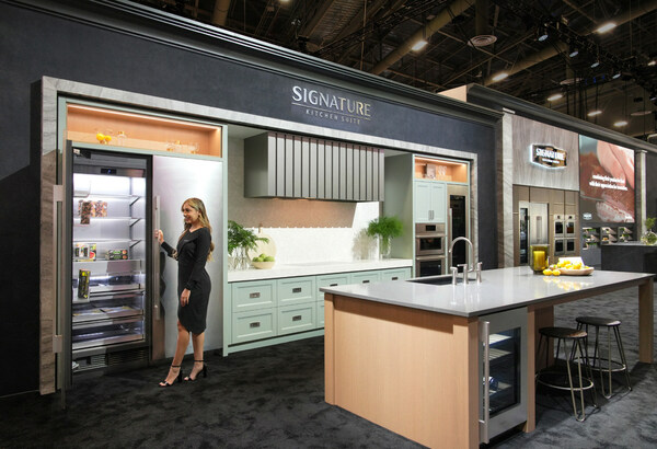 LG Electronics (LG) is unveiling an evolved, fully-integrated home experience at the 2024 Kitchen & Bath Industry Show (KBIS) in Las Vegas. Upon entering LG’s booth, visitors will encounter the new Signature Kitchen Suite Transitional Series built-in kitchen package, developed in response to the growing popularity of both transitional and contemporary kitchen design.