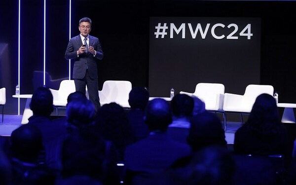 Liu Kang của Huawei: Tận dụng công nghệ 5,5G để phát huy những lợi ích trong ngành công nghiệp