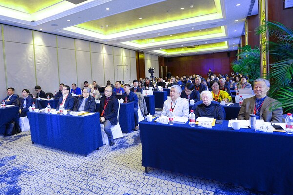 生物质助力双碳政策研讨会暨《决胜生物质二十年记》发布会在京召开