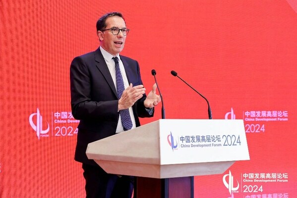 欧莱雅集团首席执行官叶鸿慕出席中国发展高层论坛2024年年会