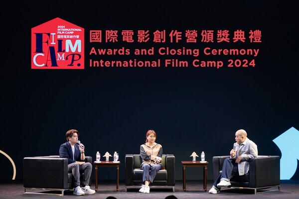 Participants of the International Film Camp (IFC) join a panel discussion on “The Future of Filmmaking” at The Londoner Macao Saturday, where producers shared their industry experience and insights on creating remarkable works in a fiercely competitive environment.

Left to right: Guest speakers for IFC and Hong Kong film directors Sunny Chan, Norris Wong, and Jack Ng