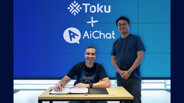 From left to right: Thomas Laboulle, Founder and CEO, Toku; Kester Poh, Founder and CEO, AiChat.