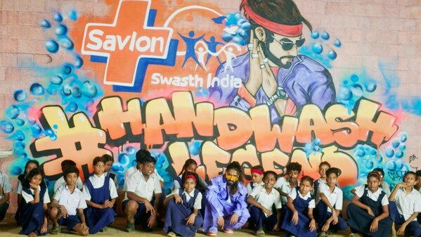 ITC Limited - Hip Hop Digodam! # HandwashLegends Misi Savlon Swasth India menjadikan Cuci Tangan hebat untuk Belia India