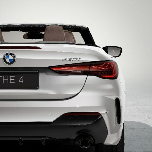 新BMW 4系双门轿跑车激光尾灯