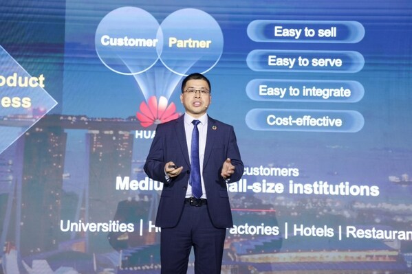 Nicholas Ma, President of Huawei Asia-Pacific Enterprise Sales, delivered the opening speech (PRNewsfoto/Huawei Enterprise)