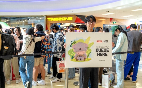 POP MART Welcomes Its First IP-Themed Pop-Up in Australia with Exciting AYAN Fansign Event