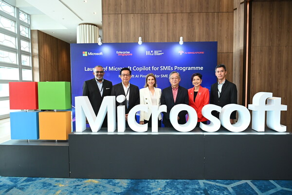Left to right: Mr. Kiren Kumar, Deputy Chief Executive, Infocomm Media Development Authority; Mr. Laurence Liew, Director, AI Innovation, AI Singapore; Ms. Andrea Della Mattea, President, Microsoft ASEAN; Mr. Gan Kim Yong, Deputy Prime Minister and Minister for Trade and Industry; Ms. Lee Hui Li, Managing Director, Microsoft Singapore; Mr. Soh Leng Wan, Assistant Managing Director (Manufacturing), Enterprise Singapore