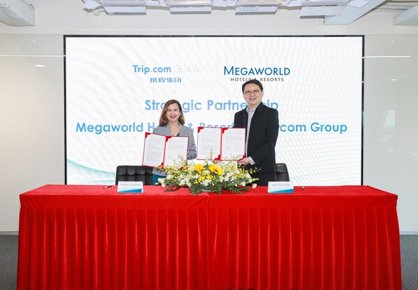 Ms Pebbles Caramat (left), Head of Distribution at Megaworld Hotels & Reports, with Boon Sian Chai (right), Managing Director and Vice President of International Markets at Trip.com Group