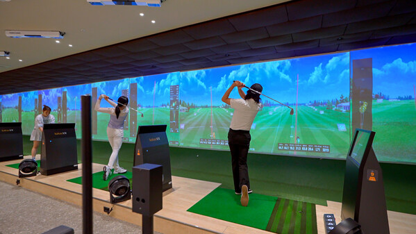 韓國「好友高爾夫學院」使用奧圖碼雷射投影機為室內模擬器應用