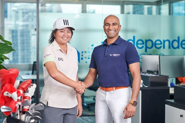 L-R: Shannon Tan with Lasanka Perera, CEO of Independent Reserve Singapore