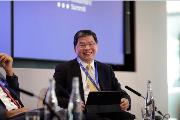 Cathay FHC leads Taiwan's Renewable Energy Push at LSEG's Climate Investment Summit During Climate Week London.