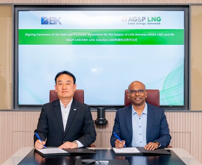 签约仪式现场，从左至右：BK LNG Solution 总裁Henry Kim，进入AG&P LNG首席执行官Karthik Sathyamoorthy