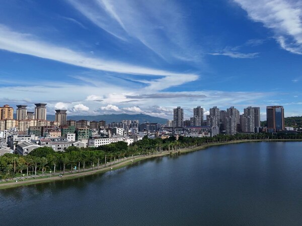 湖泉生態園 沿岸