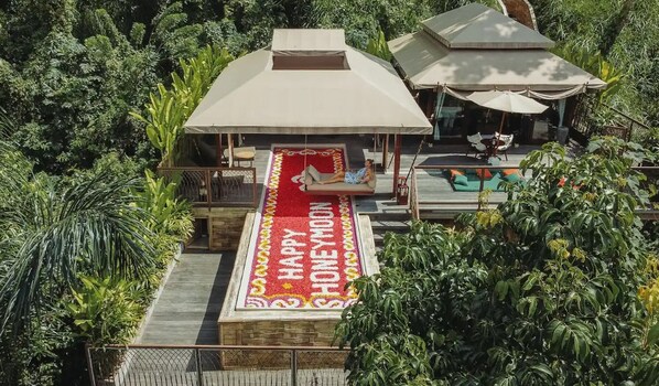 Bali (07/26) - K Club Ubud unveils Kanva, luxurious glamping tents designed for couples to create intimate, memorable moments while reconnecting with nature in the heart of Ubud's forest.