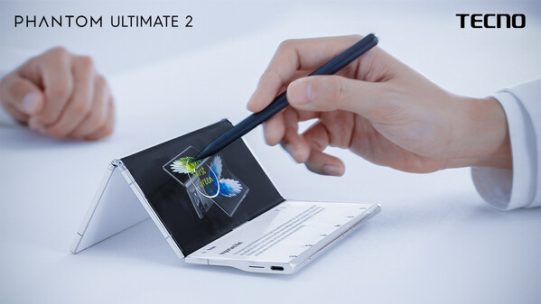 PHANTOM ULTIMATE 2 unleashes infinite possibilities with versatile usage scenarios - tent mode