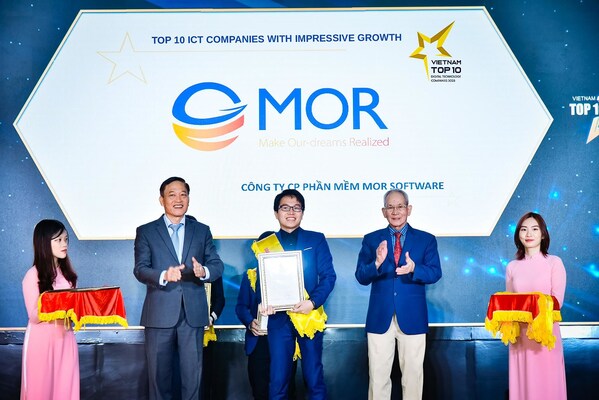 MOR Software was honored as Top 10 Vietnam ICT Companies