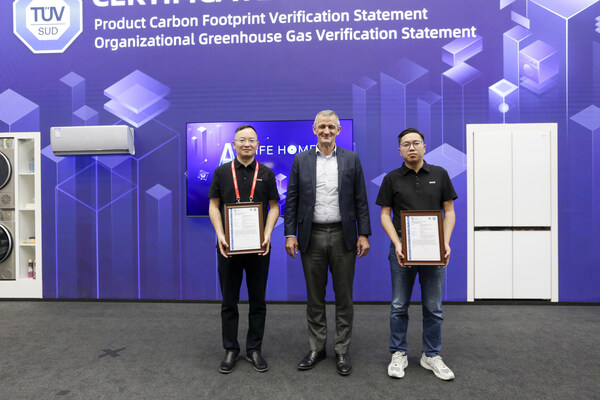 CHiQ Awarded TÜV Carbon Verification Statement for Its Products, Showcasing New Trends in Eco-Friendly Living. (PRNewsfoto/CHiQ)