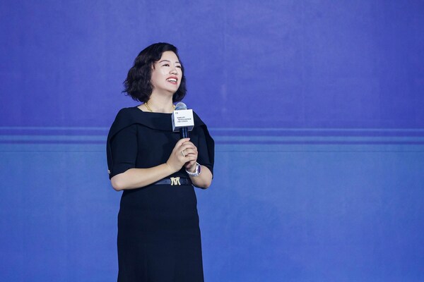 Jacqueline Shi, President of Huawei Cloud Global Marketing and Sales Service (PRNewsfoto/HUAWEI CLOUD)