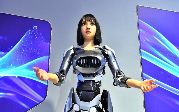 2024 World Manufacturing Convention Showcases Humanoid Robots