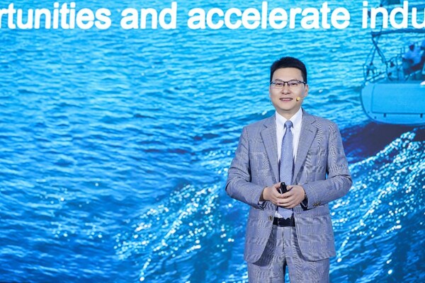 Bob Chen, President of Huawei Optical Business Product Line