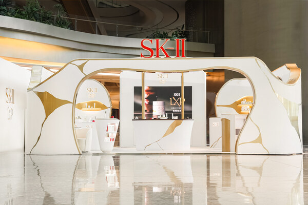 The launch of SK-II’s global travel retail flagship store is also anchored by the launch of the Act of Craftsmanship—a LXP mega event experience until 29 October in Sanya International Duty Free Shopping Complex, Block C, Haitang Bay, Hainan, China.