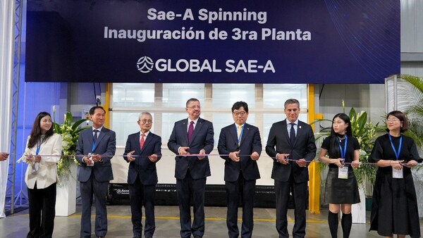 From left to right: Jina Kim, CEO of Global Sae-A; Sang Soon Han, CEO of Sae-A Spinning; WK Kim, Chairman of Global Sae-A; President Rodrigo Chaves; Keun Seok Jeon, South Korean Ambassador to Costa Rica; Manuel Tovar Rivera, Minister of Foreign Trade; Saila Kim, Vice President of Sae-A Trading; and Debora Moon, CEO of Sae-A Trading celebrating the opening of Sae-A Spinning’s third spinning mill. (Photo courtesy of Global Sae-A)