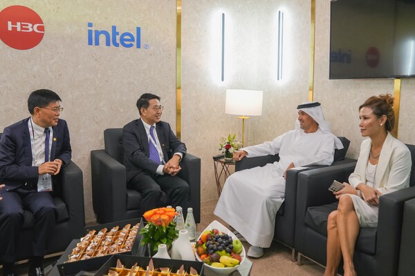 Tony Yu Engages with H.E. Helal Al Marri, Director General of Dubai Department of Economy and Tourism