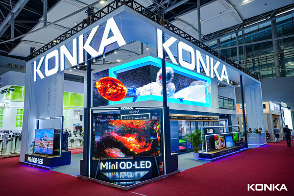 CISION PR Newswire - KONKA Showcases World's First 110'' 8K TV with Over 230,000 Backlight Zones at 136th Canton Fair