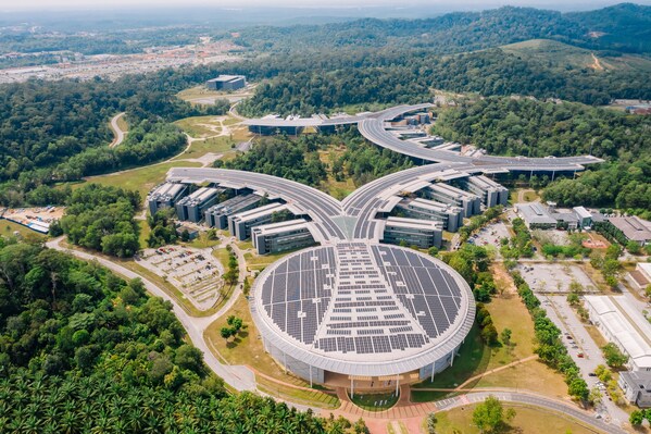 UTP is the first Malaysian university to be ranked within the 201-250 band in THE World University Rankings 2025. (PRNewsfoto/Universiti Teknologi PETRONAS (UTP))